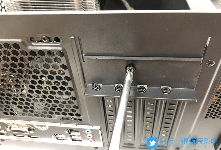 臺式機,顯卡安裝,獨立顯卡步驟